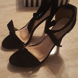 Strap shoes black nice